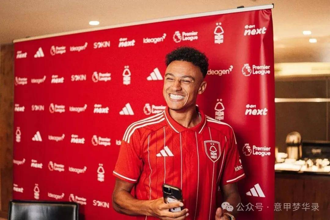 意甲疯狂赚取一亿！恩多耶转会英超，奥斯梅恩7500万转投土超豪门